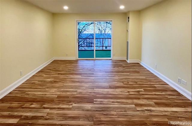 Building Photo - 2375 S Linden Ct