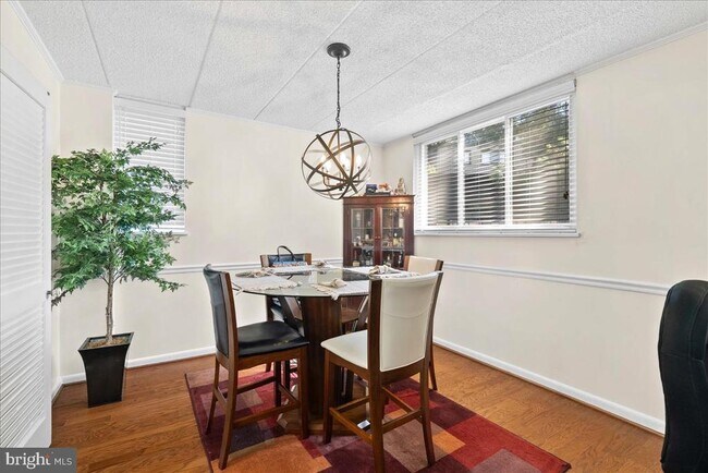 Primary Photo - 5121 Maris Ave