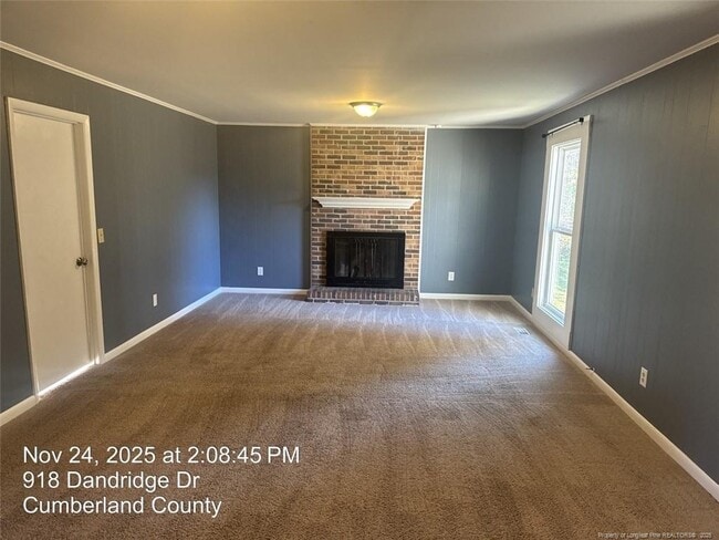 Building Photo - 918 Dandridge Dr