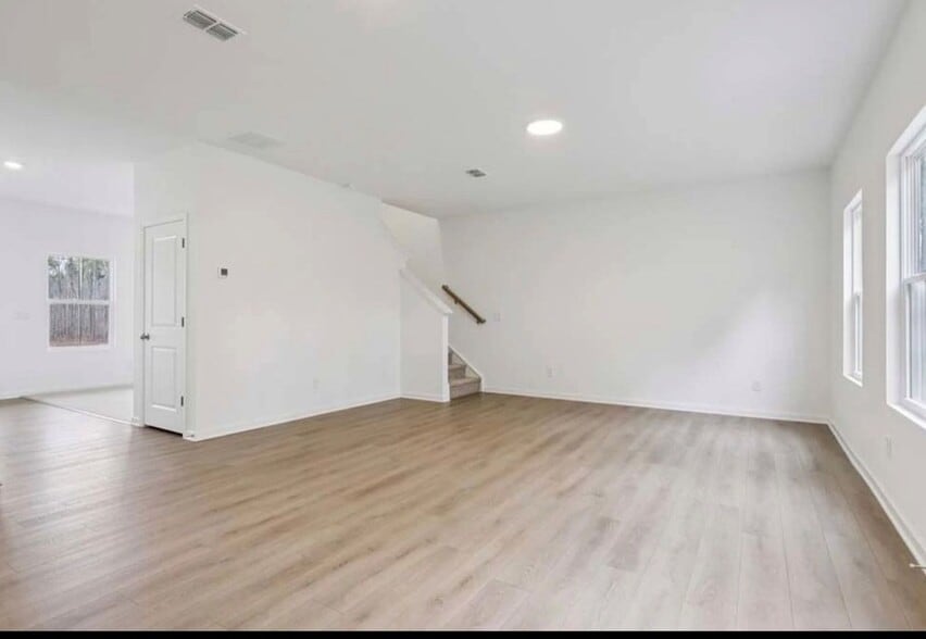Building Photo - 5341 Heron Bay Blvd
