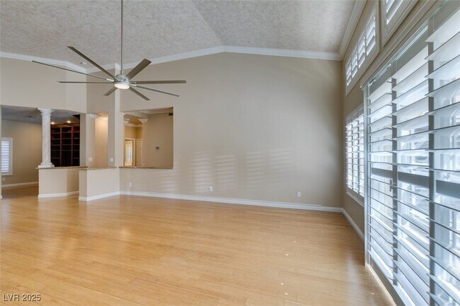Building Photo - 1841 Indian Bend Dr
