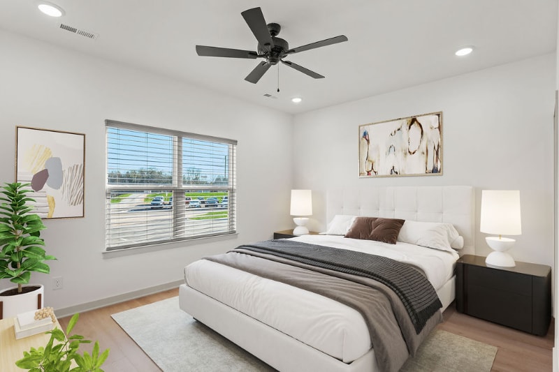 Building Photo - 311 W Broad St