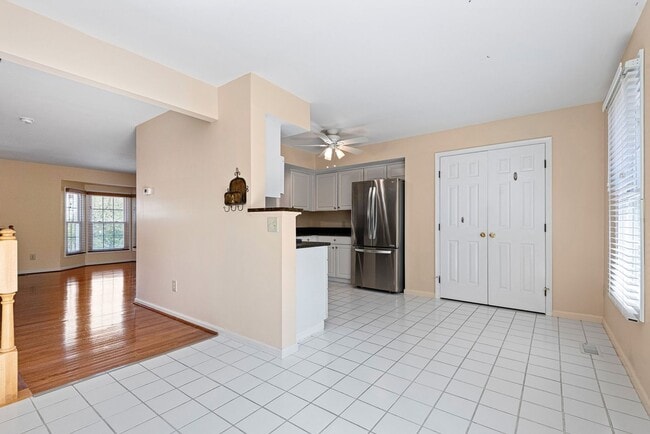 Building Photo - Welcome to Limestone Hills West!