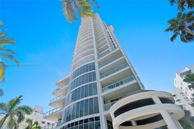 Building Photo - 4201 Collins Ave