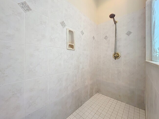 Building Photo - 4361 Davidia Dr
