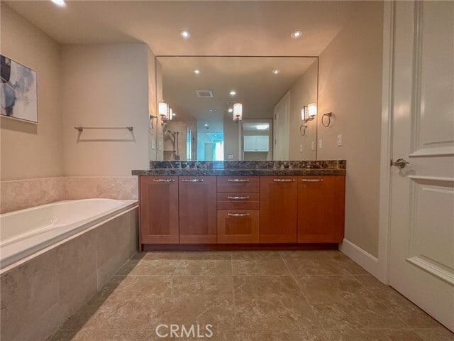 Building Photo - 5068 Scholarship