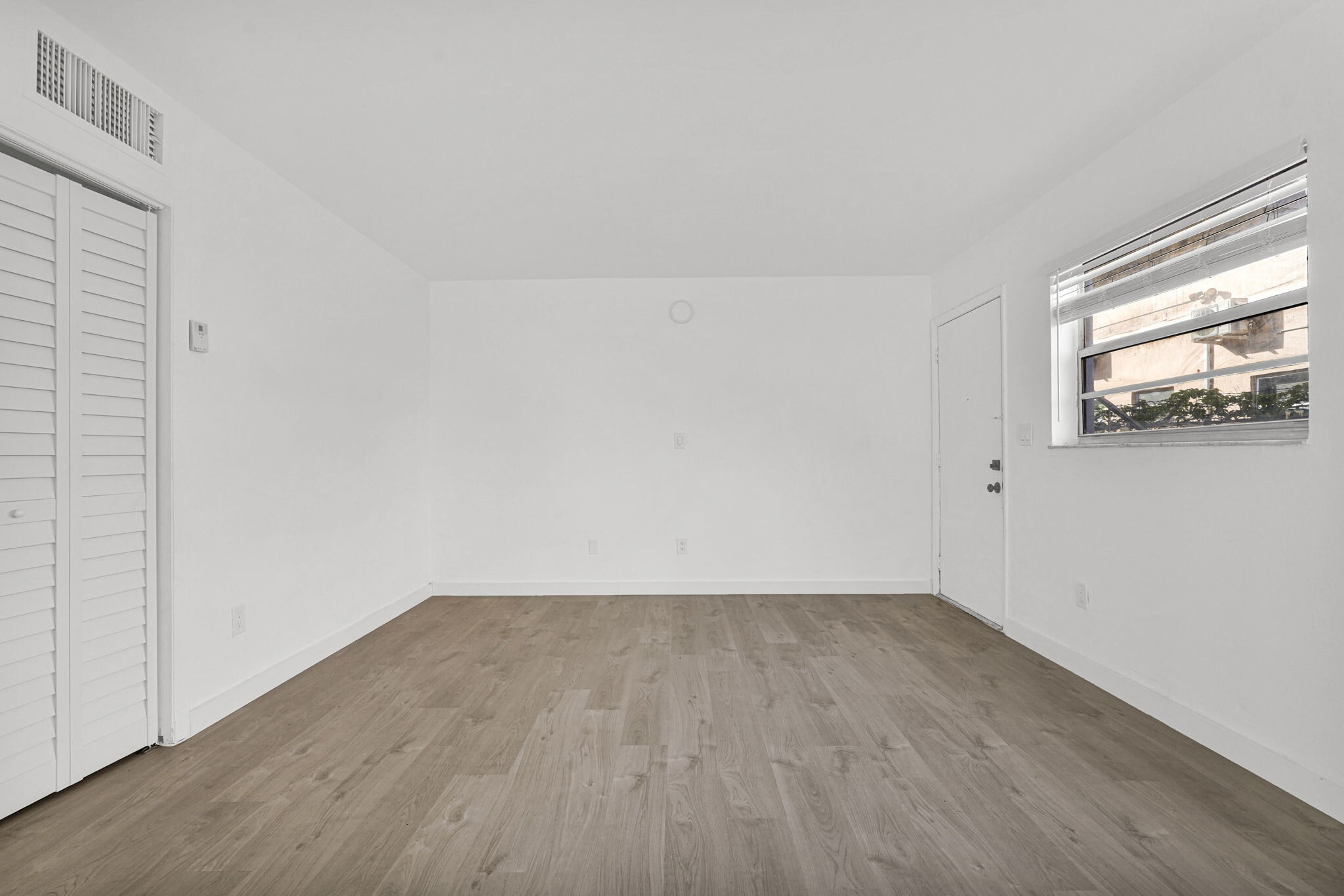 Building Photo - 8276 NE Miami Ct