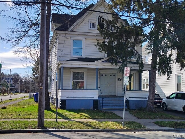 Building Photo - 1330 Midland Ave