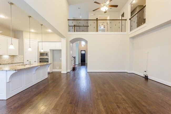Building Photo - 4214 Quiet Dawn Ln