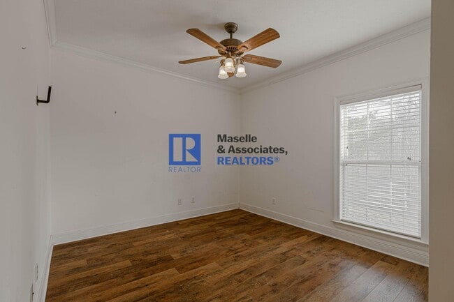 Building Photo - 3 Bed/2 Bath Home in Brandon