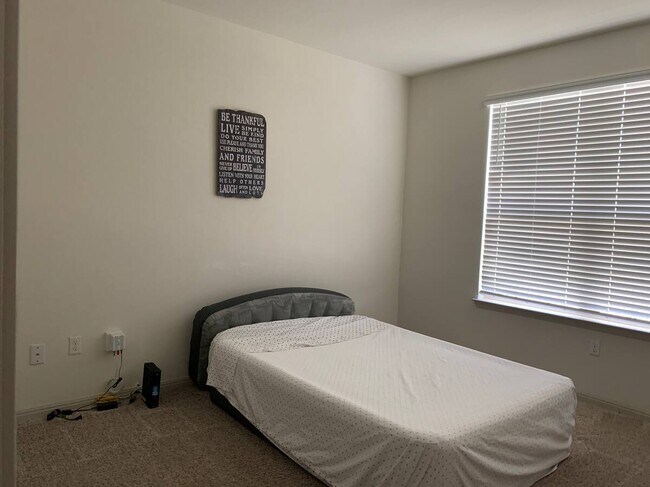 Office/Guest2 - 18412 Anicio Gallo Dr