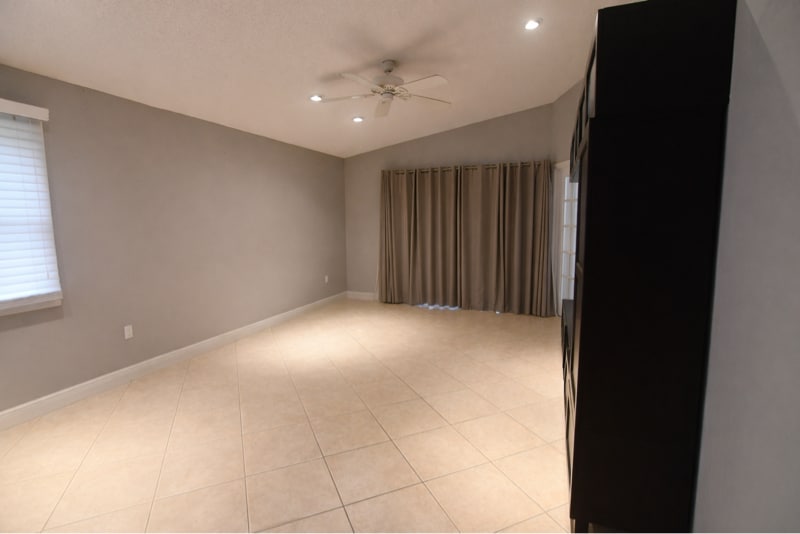 Building Photo - 3931 Bearded Oaks Ct