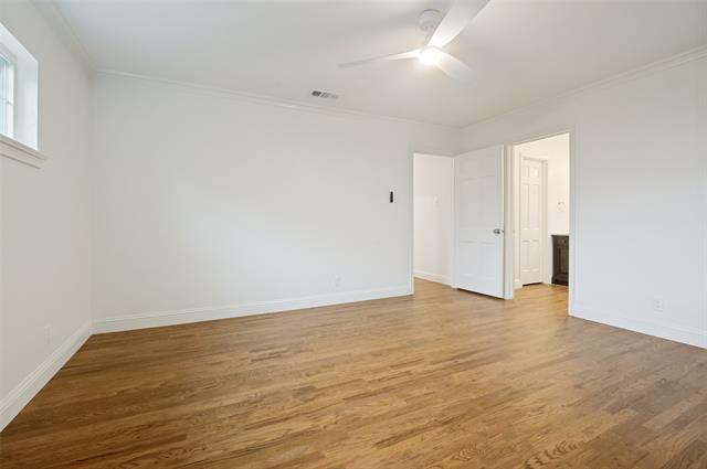 Building Photo - 705 Tarryall Dr