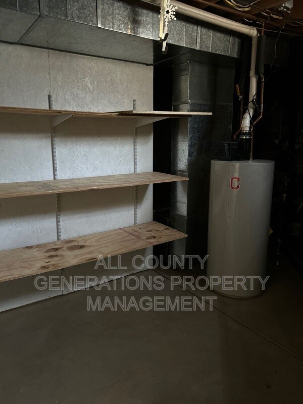 Building Photo - 3383 W 151st St