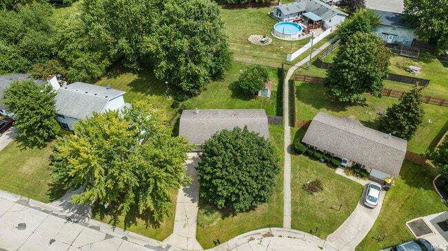 Building Photo - 2606 Sandarac Ln