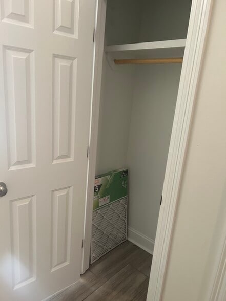 Coat closet - 14248 Woodtrace Ct