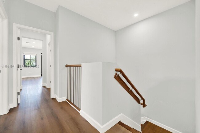 Building Photo - 5880 NW 104th Path