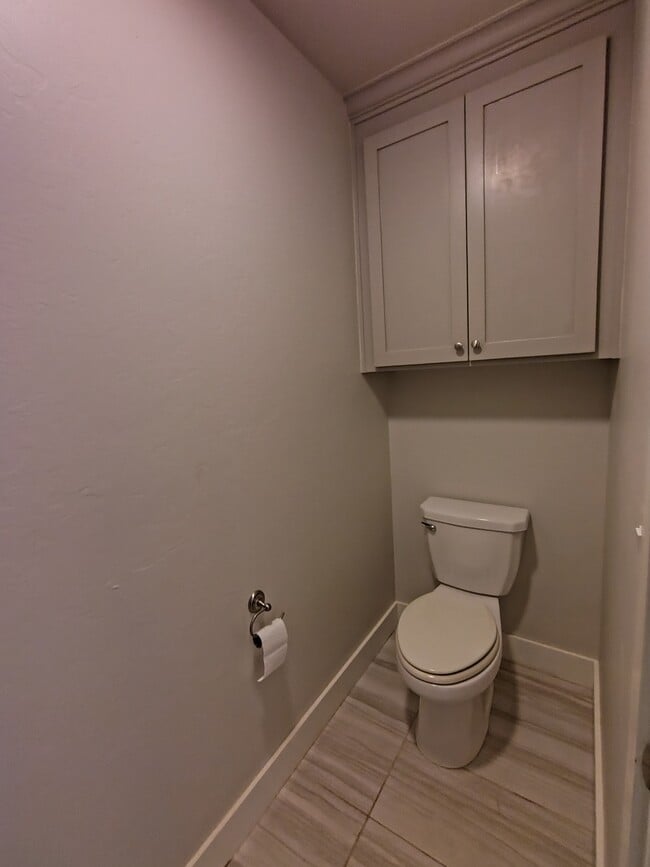 Building Photo - 609 Timberbrook Dr