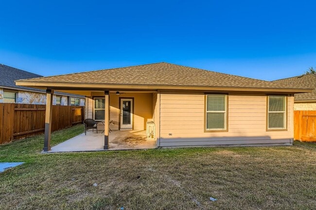 Building Photo - 1003 Sunny Meadows Loop
