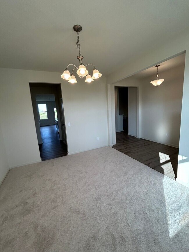 Building Photo - Newly Constructed 5 Bedroom Single Family Home in Brownsburg