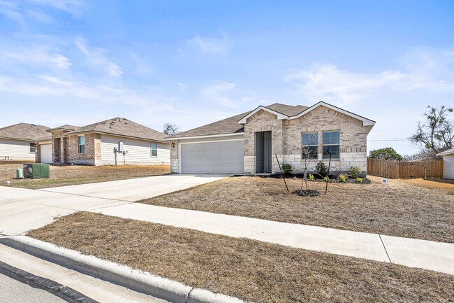 Building Photo - 4906 Karen Grn Dr