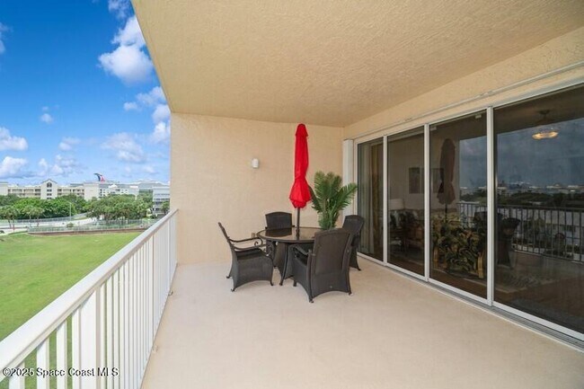 Building Photo - 807 Mystic Dr