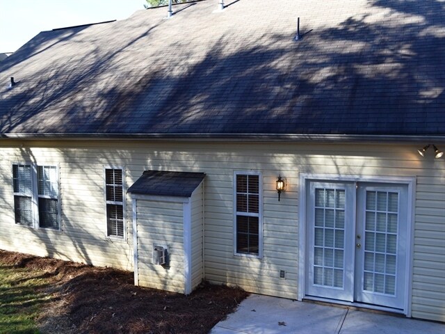 Building Photo - 116 Laurel Meadows Pky