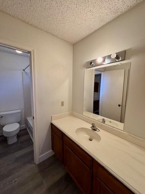 Building Photo - 2 Purpletop Ct