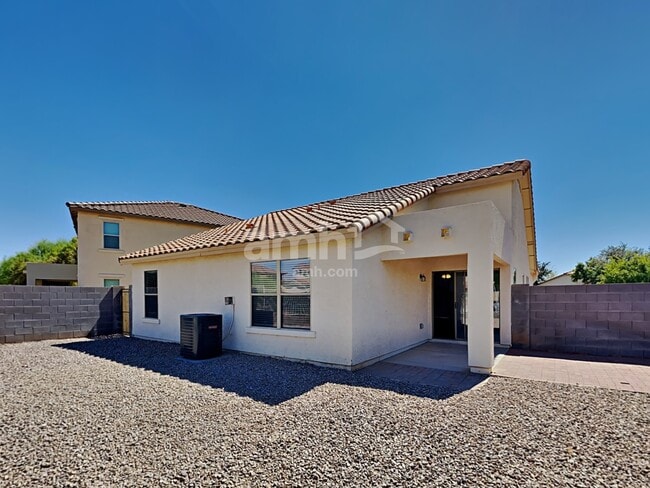 Building Photo - 3017 S Mandy Cir
