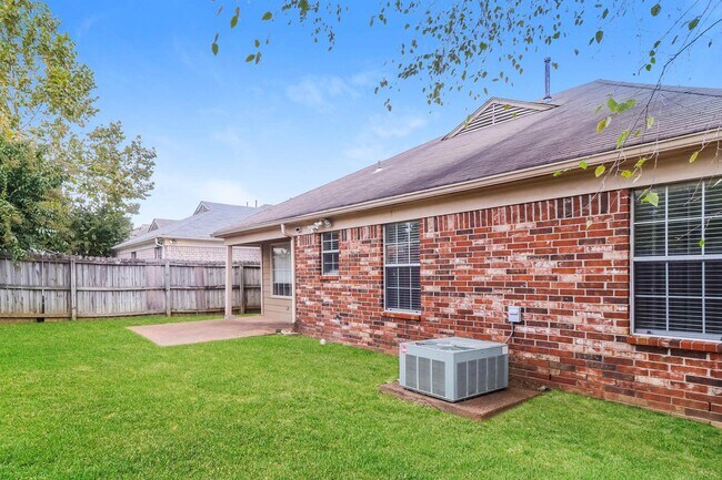 Building Photo - 1087 Cross Meadow Rd