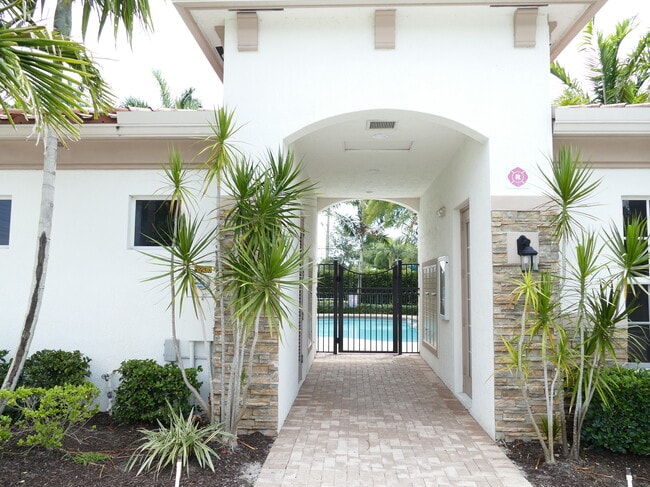 Building Photo - 5215 Golden Eagle Ter