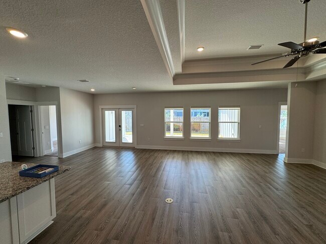 Building Photo - 3533 Sailfish Dr