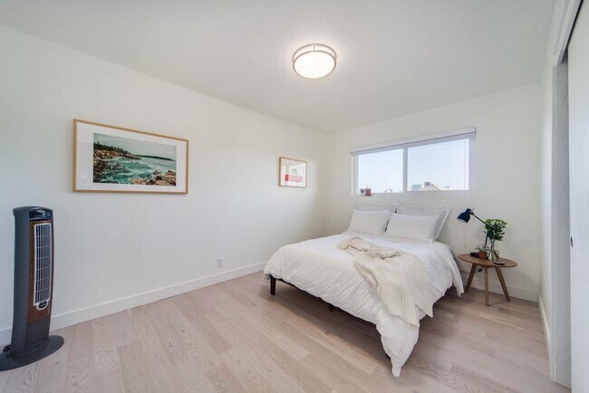 Building Photo - Common MacArthur