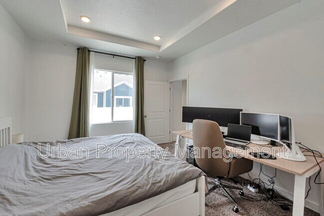 Building Photo - 3761 W 620 N