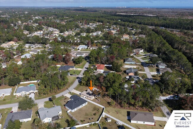 Building Photo - 32 Pierce Ln