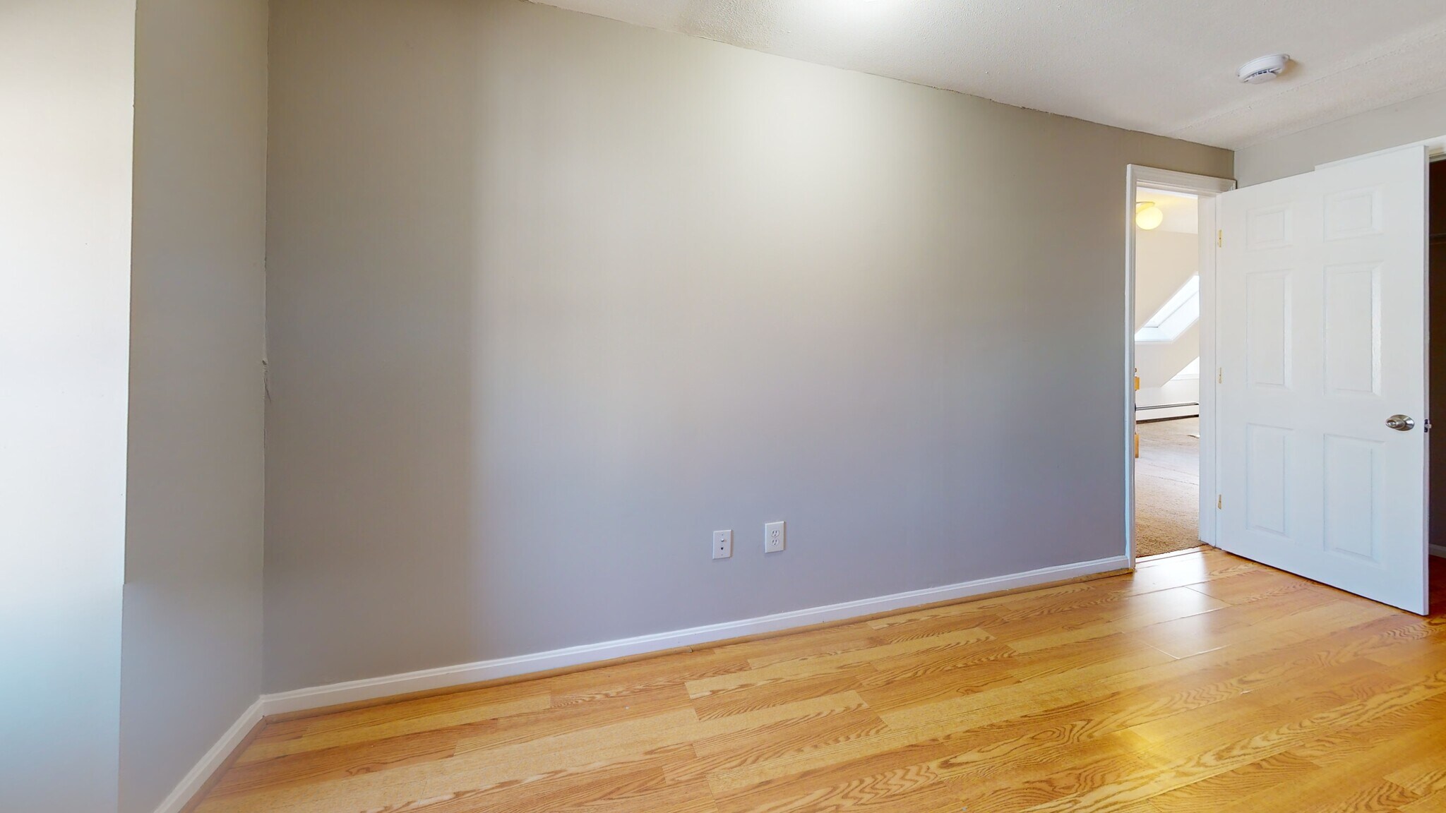 Building Photo - 50 Plymouth St