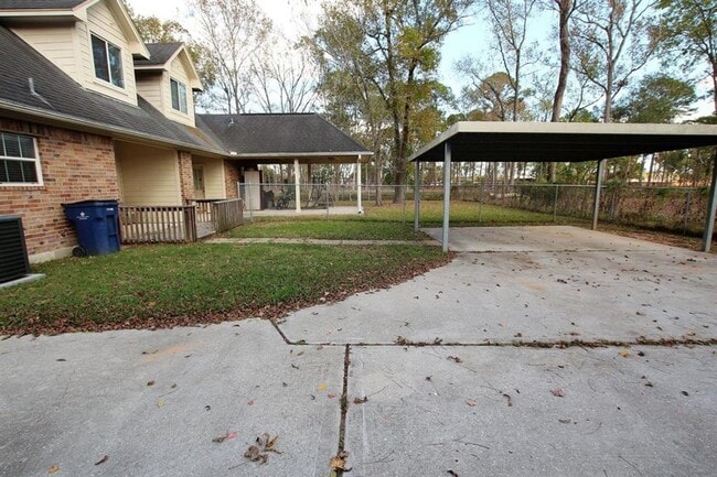 Building Photo - NICE 3 BEDROOM 2.5 BATH HOME IN HUMBLE
