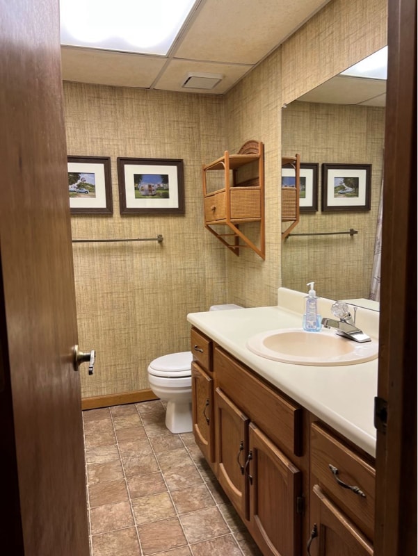 Building Photo - 1000 University Center Ln