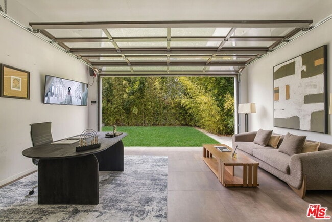 Building Photo - 12443 Sunset Blvd