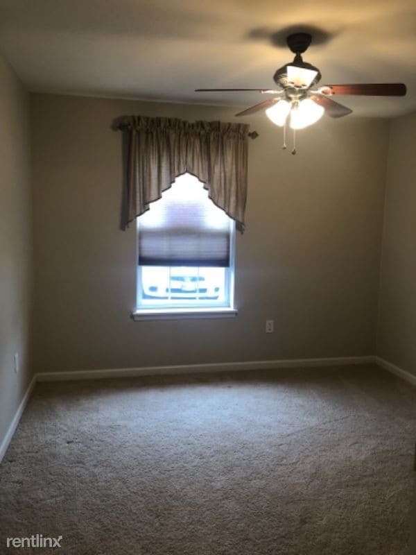 Building Photo - 9740 Bexley Station Dr