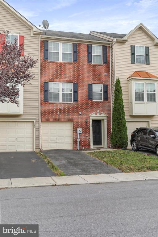 Building Photo - 15 Tidewater Terrace