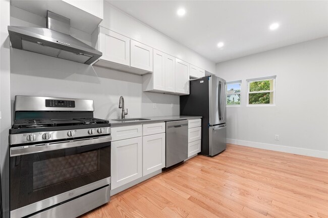 Building Photo - 46 North St