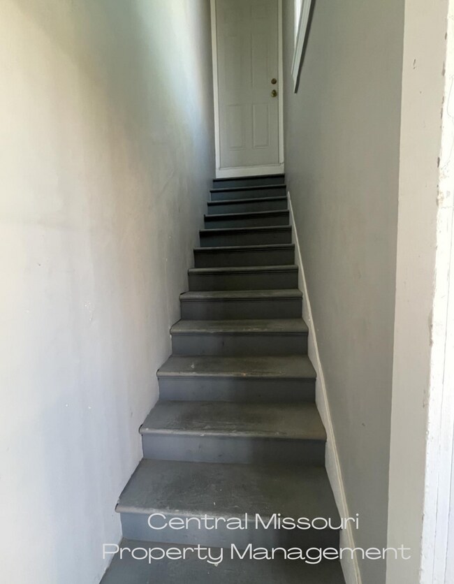 Building Photo - 200 E Gay St