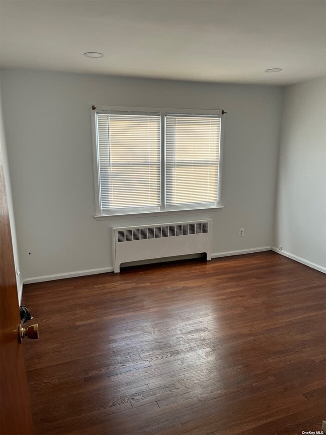 Building Photo - 1409 Rhode Ave