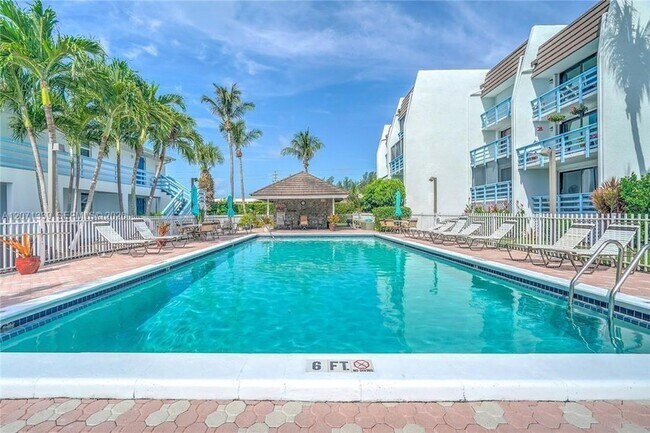 Building Photo - 11000 S Ocean Dr