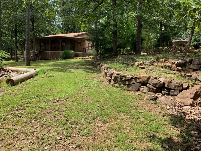 Building Photo - 31041 Dove Ln