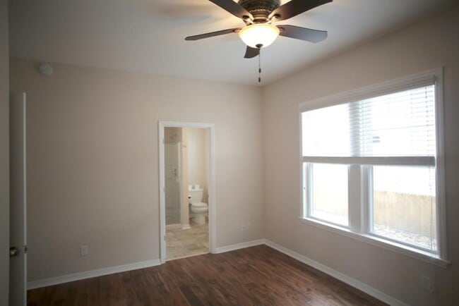 Building Photo - 78 Riberia St