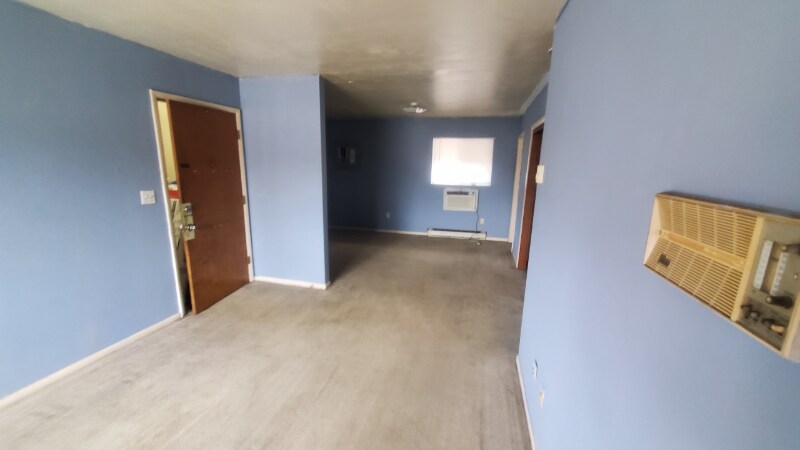 Primary Photo - 712 Cedar Dr
