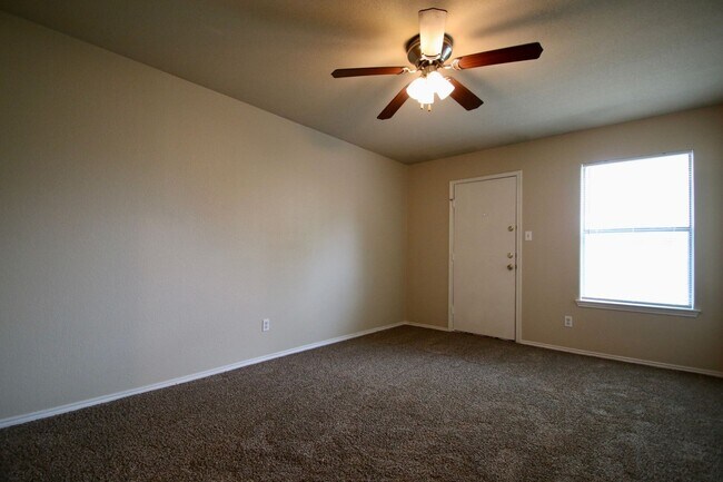 Building Photo - 8028-8030 Tanner