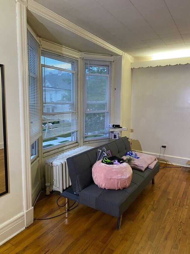 Building Photo - 211 Partridge St